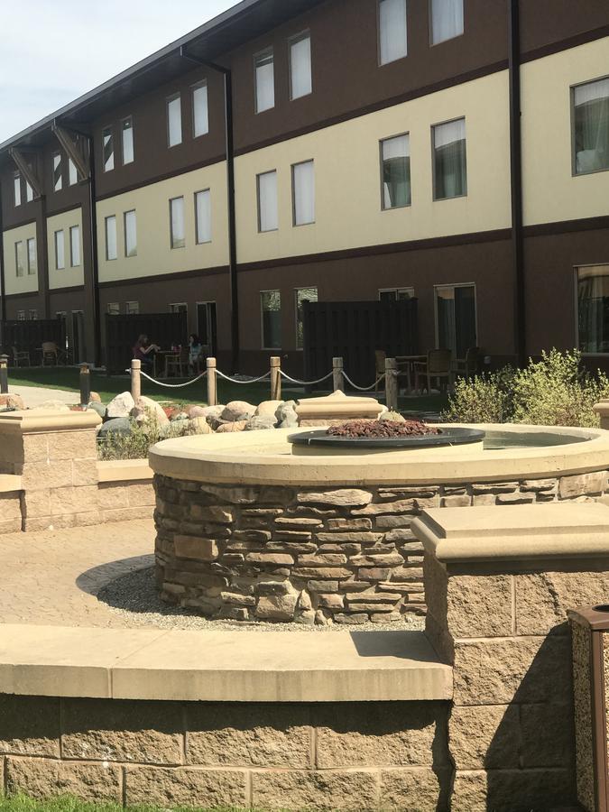 Soaring Eagle Waterpark And Hotel Mount Pleasant Exterior foto